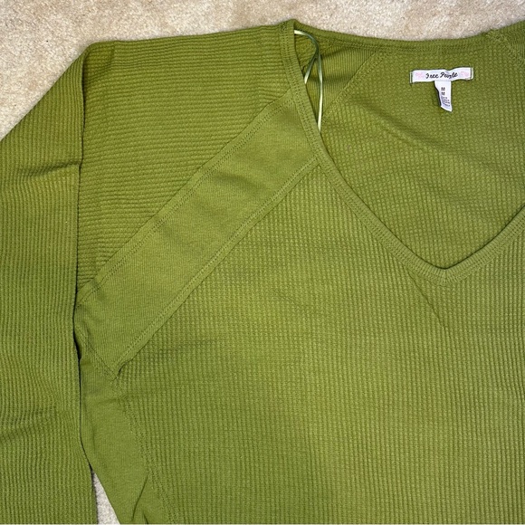 Free People - Santa Clara Thermal Long Sleeve in Ferngully - Picture 2 of 9